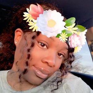 Meet your Posher, Destiny